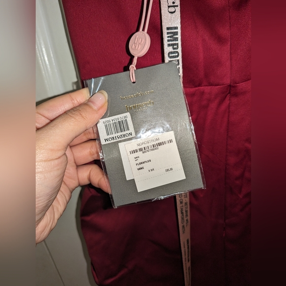 15. NWT HOUSE OF CB FLORA SATIN PLEATED CORSET MIDI DRESS IN SIZE SMALL PLUS CUP - Picture 12 of 14